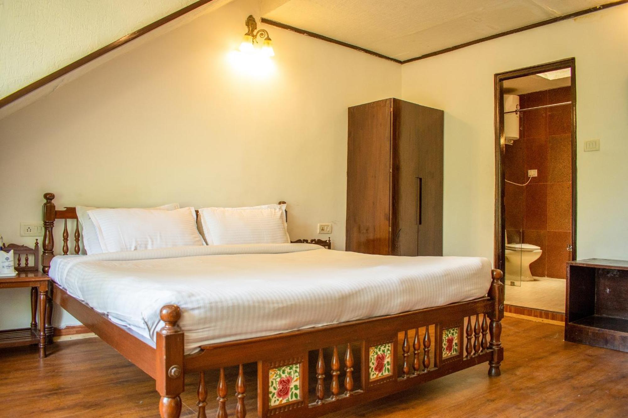 The Whispering Inn Resort And Bar Manāli Eksteriør billede